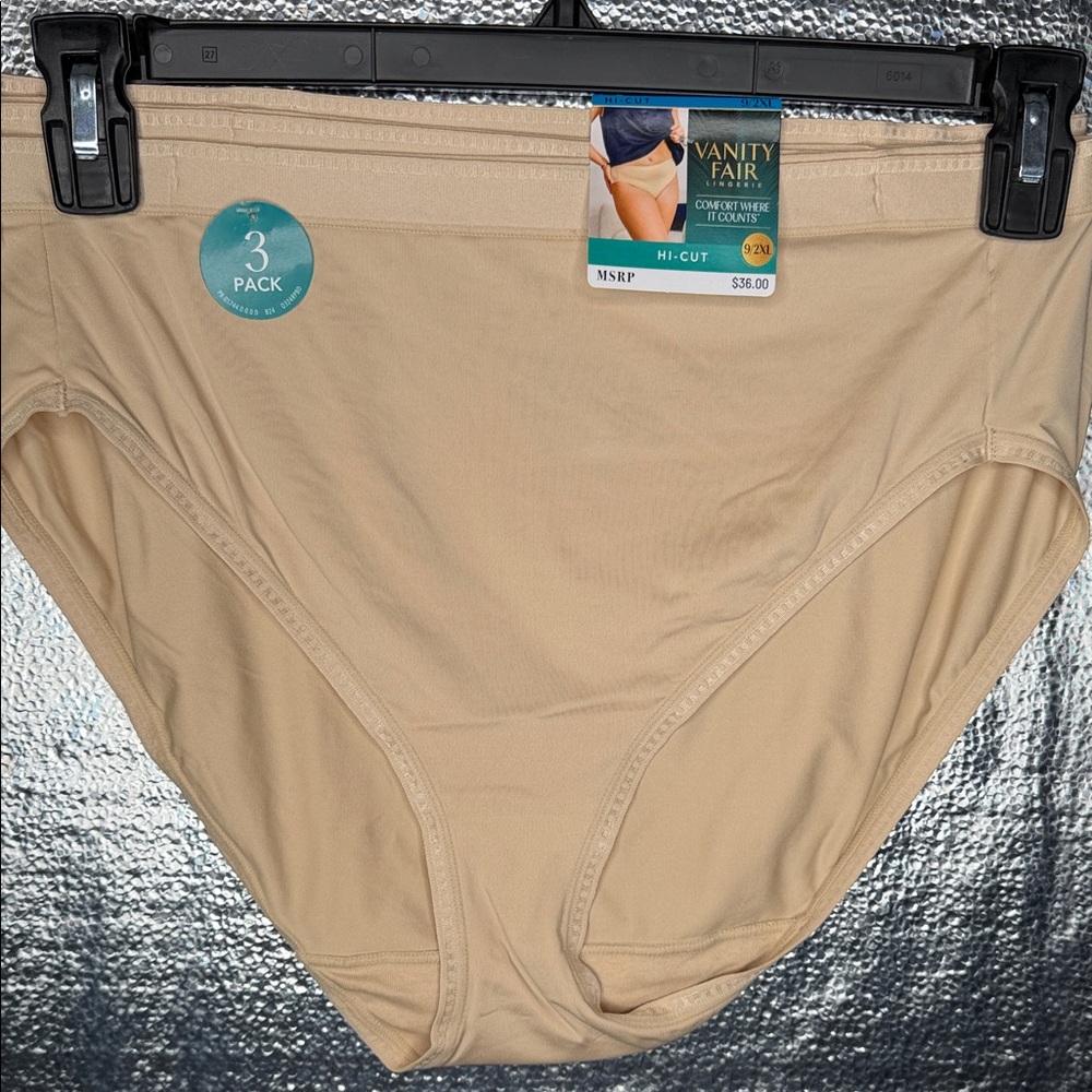 Vanity Fair Hi-Cut Briefs in Beige Size 9/XL 3pk